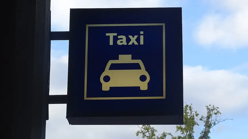 značka - stanoviště taxi