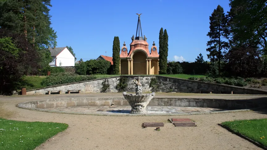 Tento zámek je jako z pohádky.