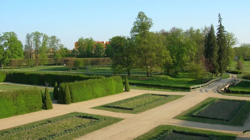 Tento český zámek je hezčí než zahraniční.