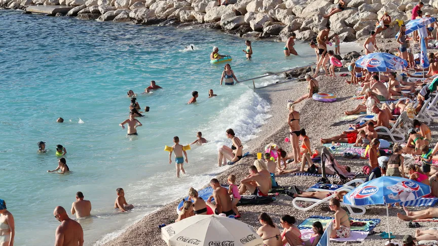 Čechy na dovolené poznáme podle několika tajných znamení. Jsme tím přímo proslavení.